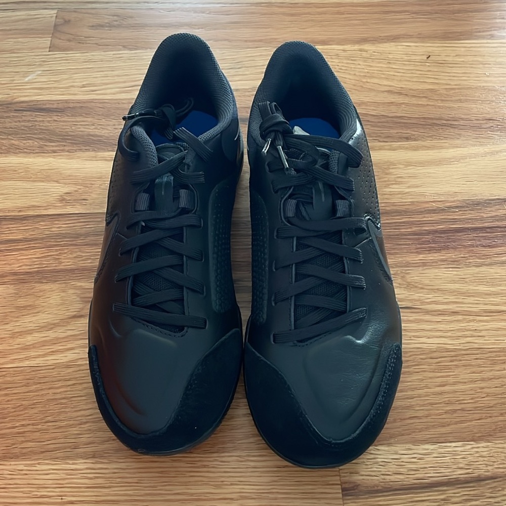 Nike Indoor/ Court Soccer Shoes- Black Tiempo